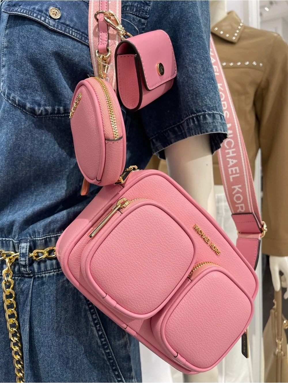 Michael Kors JST Md Pocket Leather Messenger XBody With Attachments Crossbody